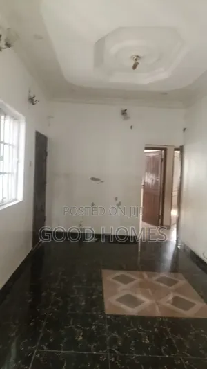 Furnished 3bdrm Block of Flats in Olowo Ila, Igando / Ikotun/Igando