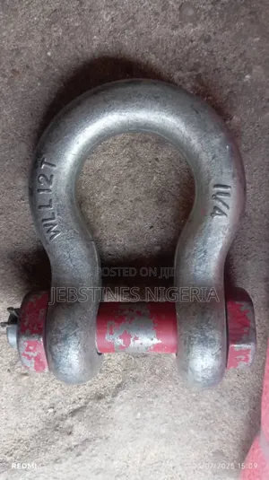 12 Tons Shackle