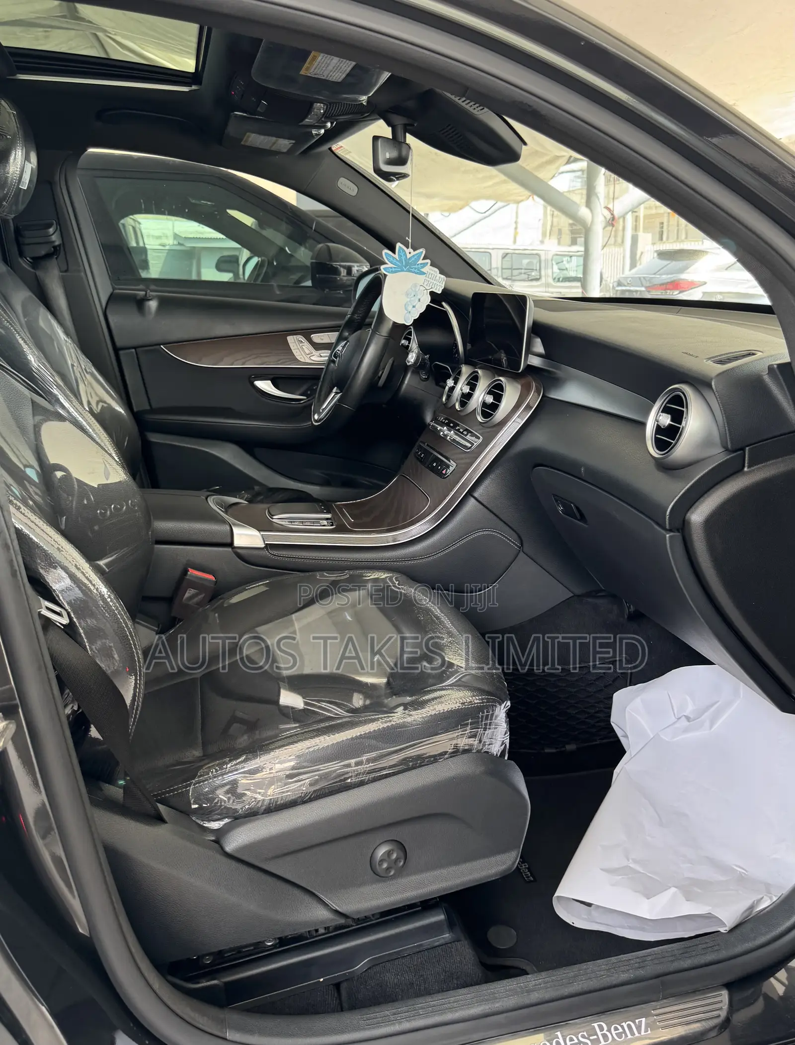 Mercedes-Benz GLC-Class 2019 Black