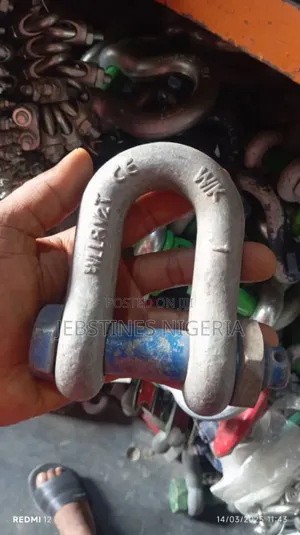8.5 Ton Bolw Shackle