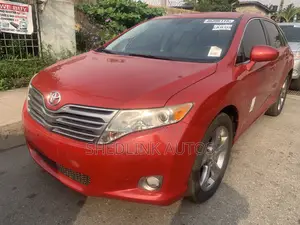 Toyota Venza 2011 Red