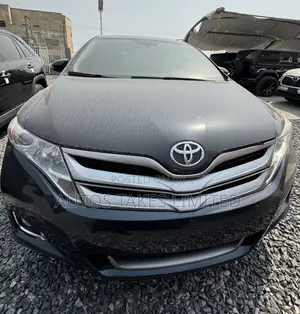 Toyota Venza LE 4dr Wagon AWD (2.7L 4cyl 6A) 2015 Black