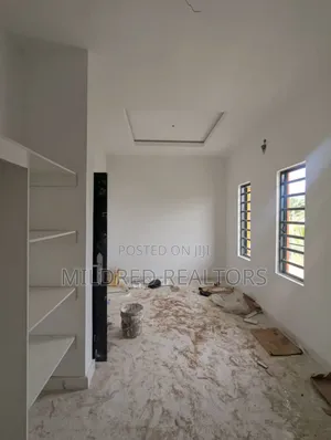 2bdrm Townhouse / Terrace in Shelter Afrique, Uyo for rent