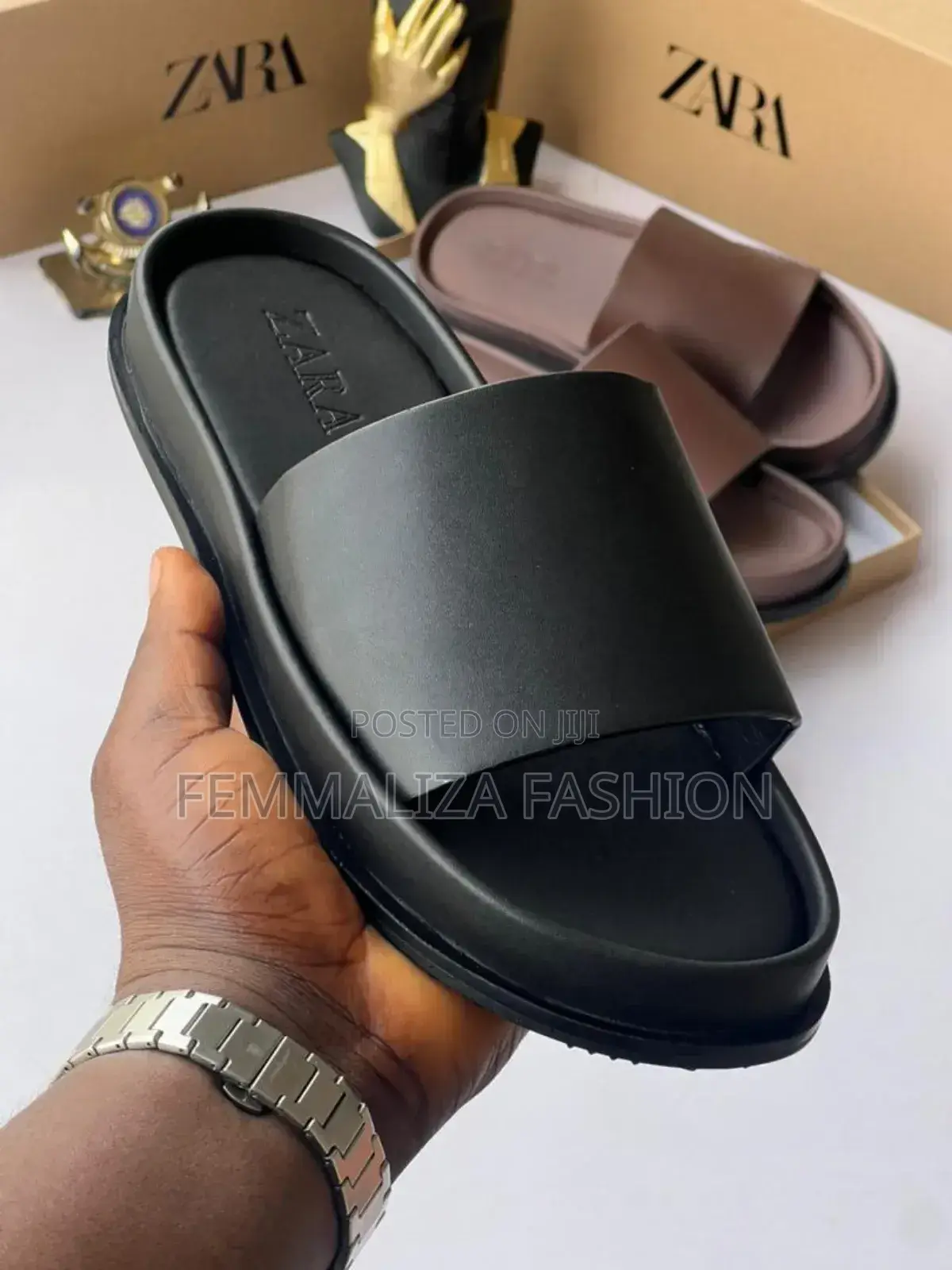 Men Classic Leather Slides