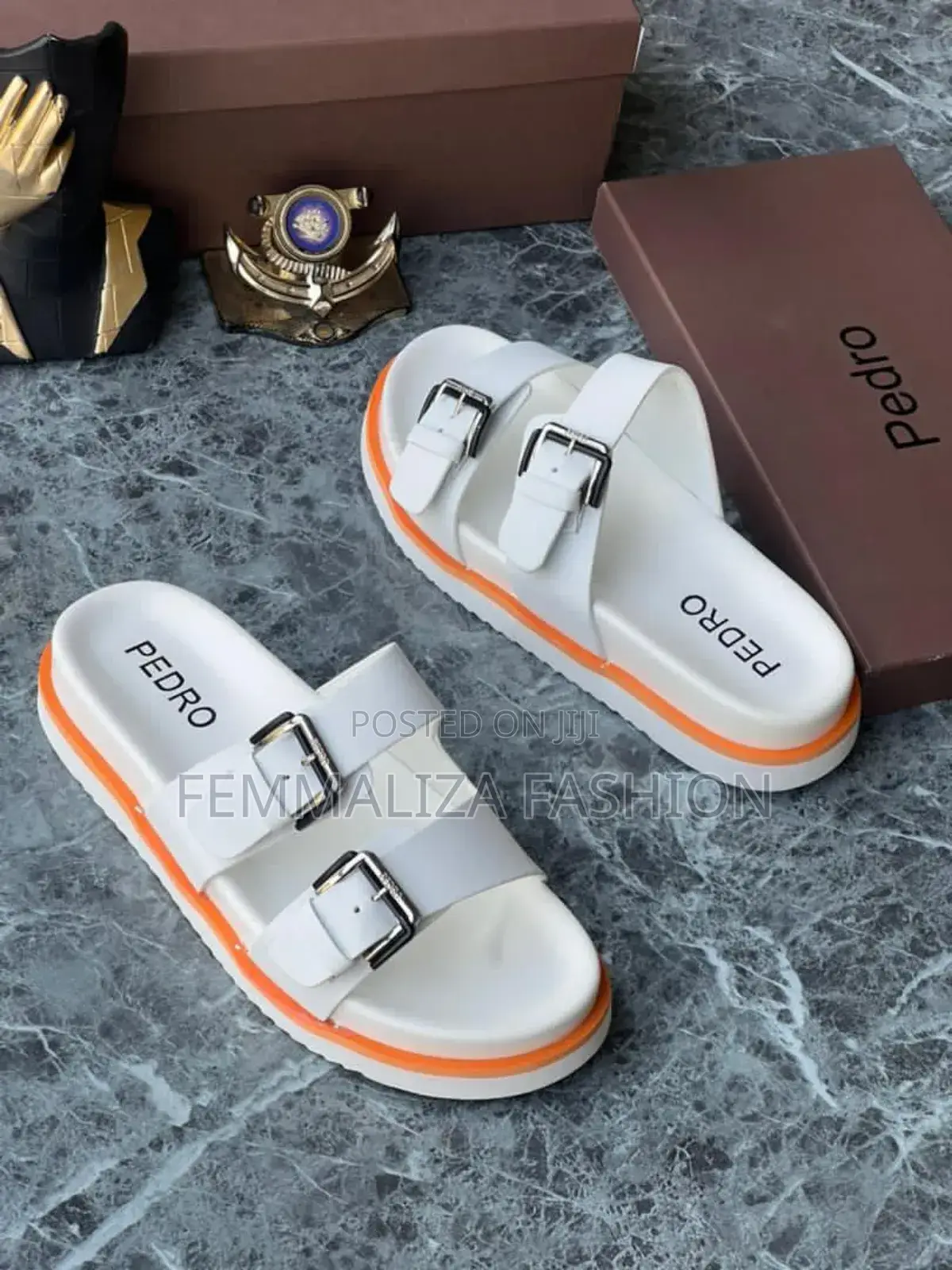 Men Classic Leather Slides