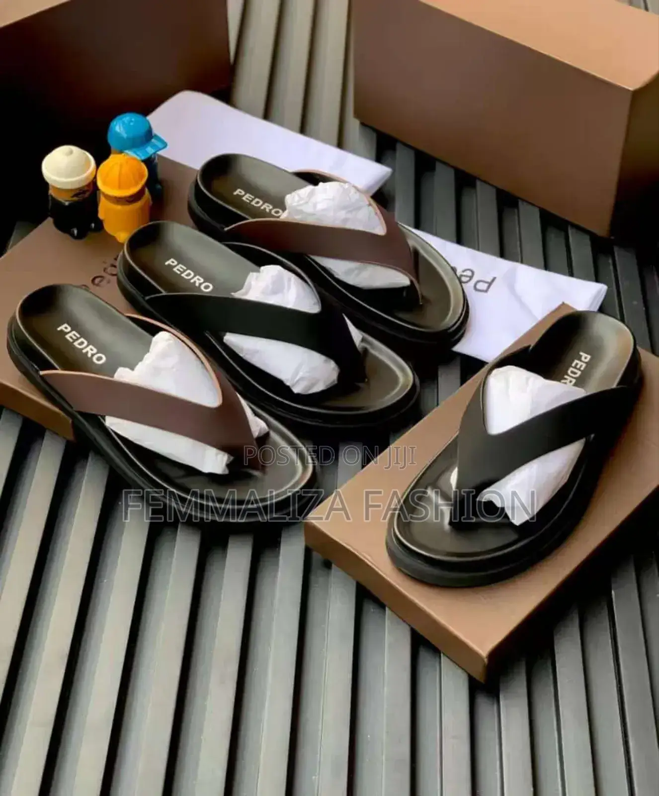 Men Classic Leather Slides