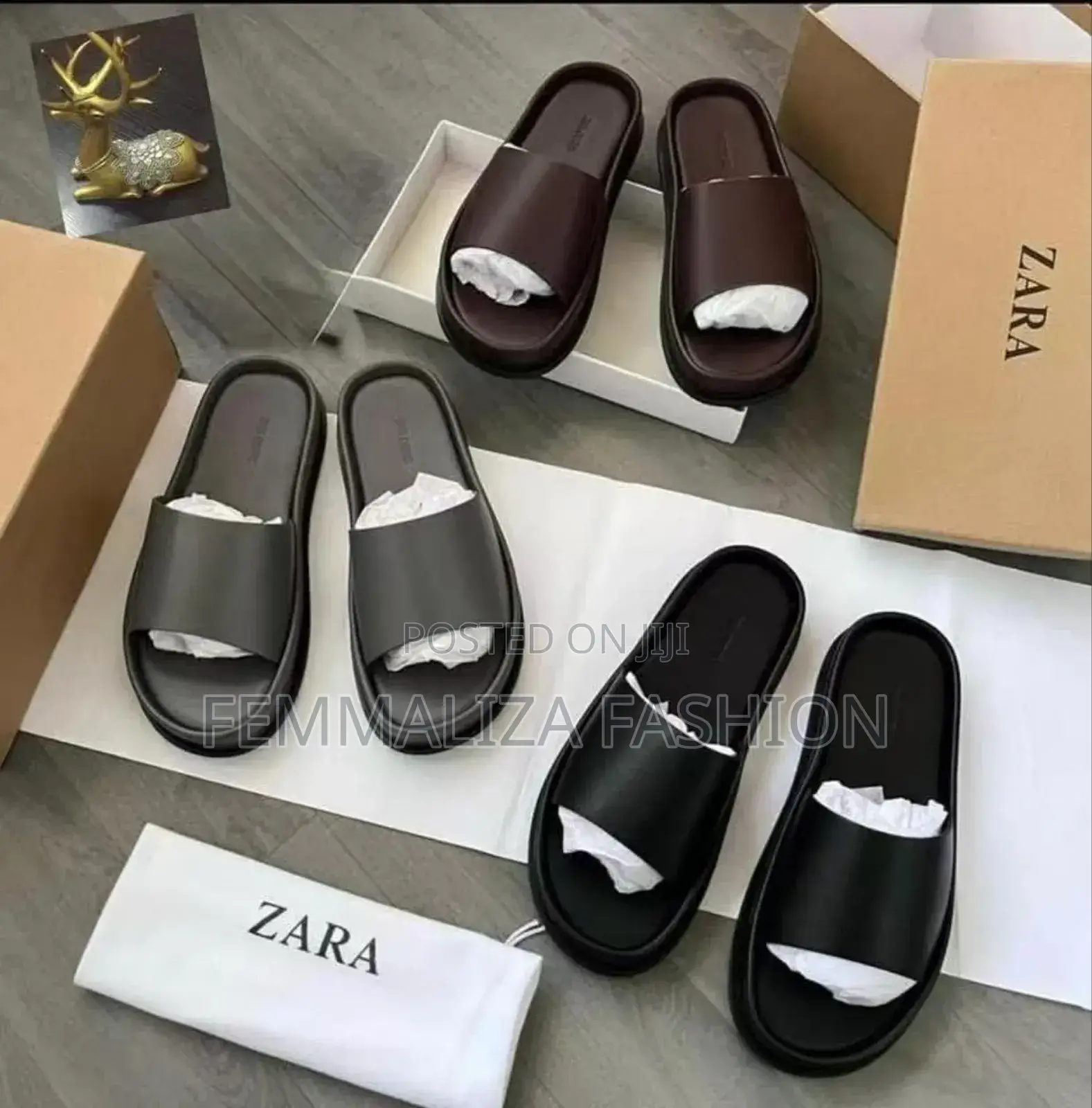 Men Classic Leather Slides