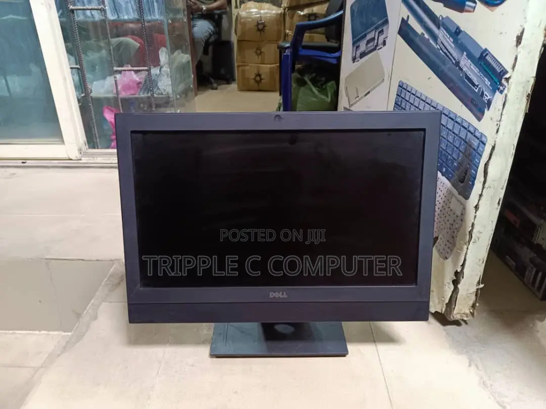 Desktop Computer Dell OptiPlex 7450 8GB Intel Core i5 HDD 500GB
