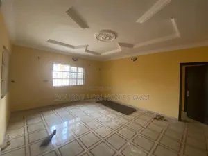 4bdrm Duplex in Ikota Villa Estate for rent
