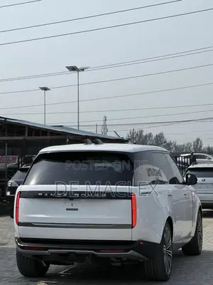 Land Rover Range Rover 2025 White