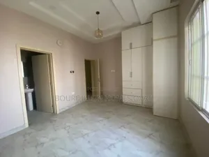 2bdrm Apartment in Ikate Lagos for rent