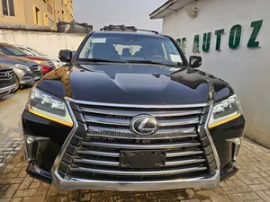 Lexus LX 570 AWD 2017 Black