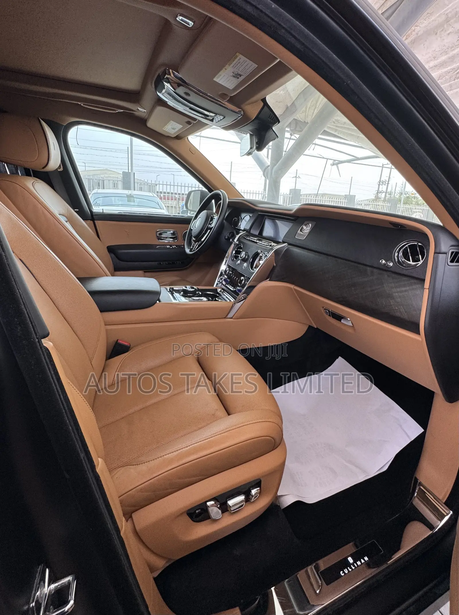 Rolls-Royce Cullinan Base 2019 Black