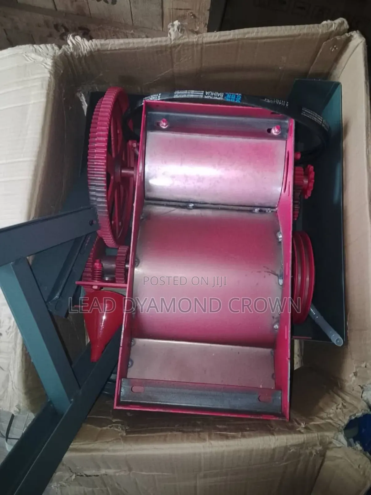 Chaff Cutter Machine With Conveyor