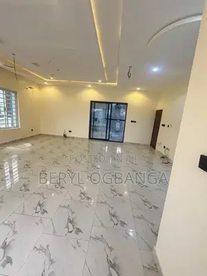 5bdrm Duplex in Ikota for rent