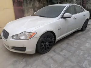 Jaguar XF Premium Luxury 2009 White