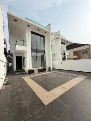 5bdrm Duplex in Ikota for sale