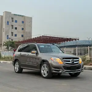 Mercedes-Benz GLK-Class 350 4MATIC 2013 Gray