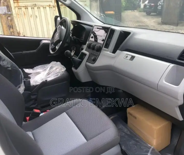 Toyota HiAce 2020 White