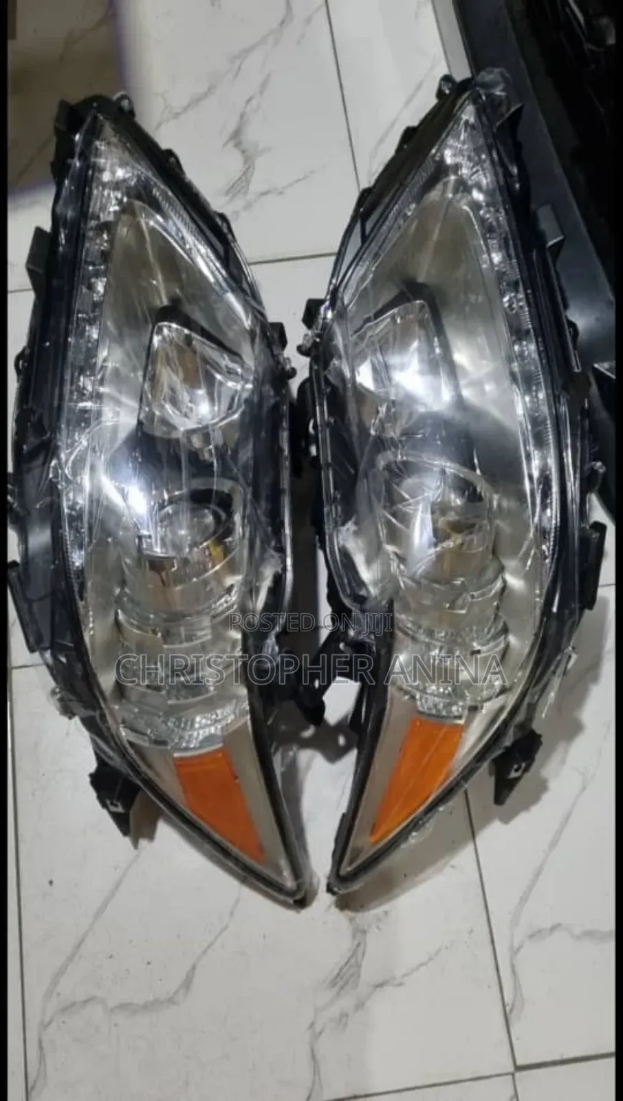 1 Set Headlamp Es 350 2013 Available