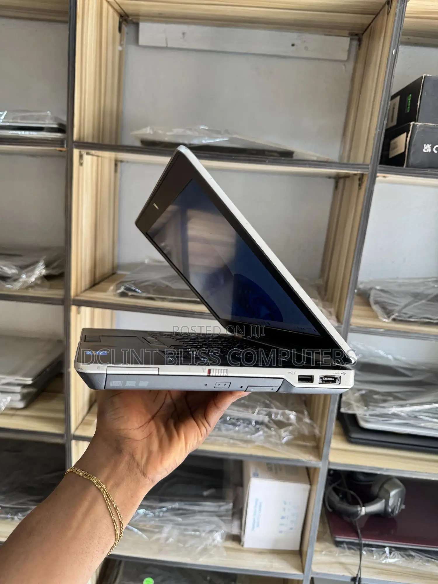 Laptop Dell Latitude E6330 8GB Intel Core I7 HDD 500GB