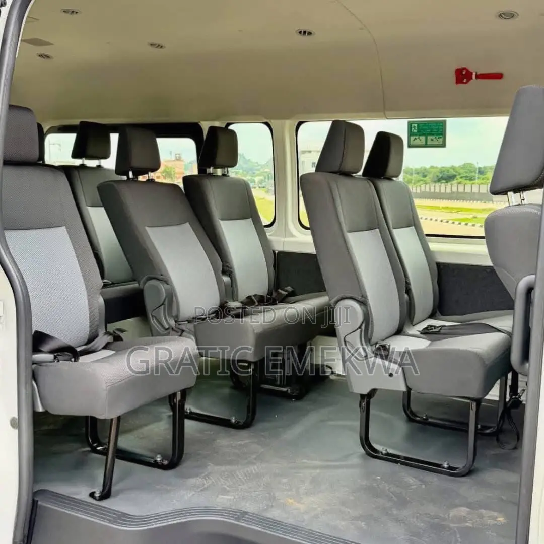 Toyota HiAce 2020 White