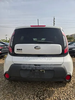 Kia Soul ! 4dr Wagon (2.0L 4cyl 6A) 2014 White