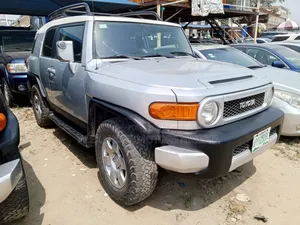 Toyota FJ Cruiser Base 4x4 2008 Silver