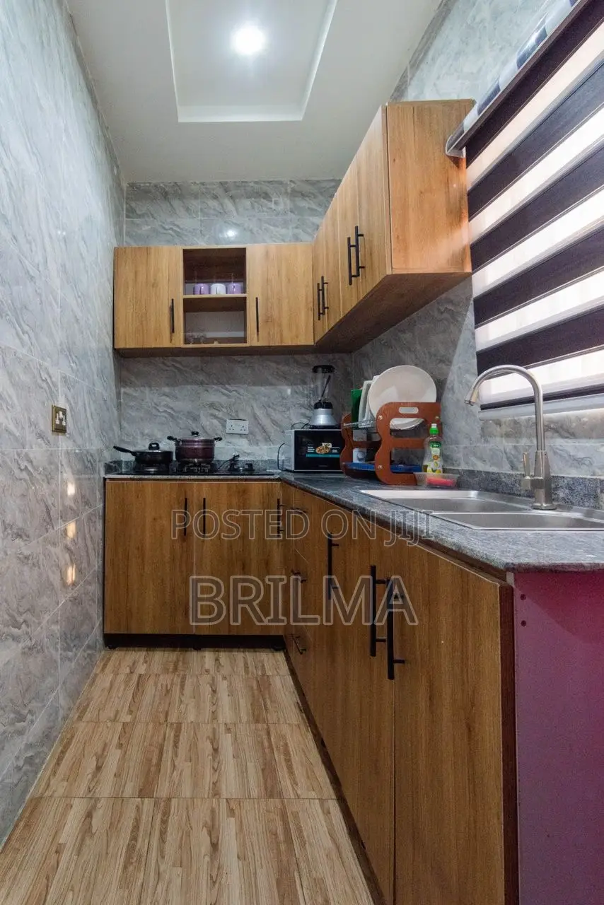 3bedrooms Fully Detached Duplex