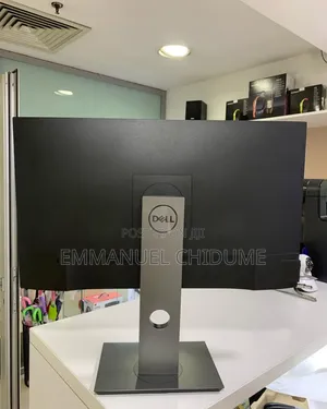 Dell 27 Inches Flameless Monitor