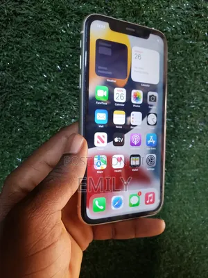 Apple iPhone 11 64 GB White