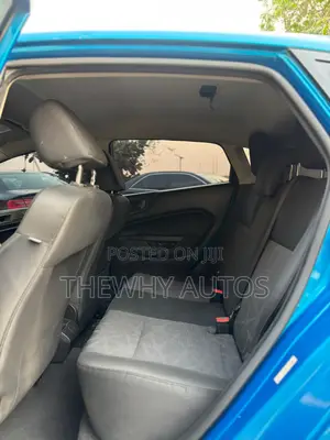 Ford Fiesta SE Hatchback 2012 Blue