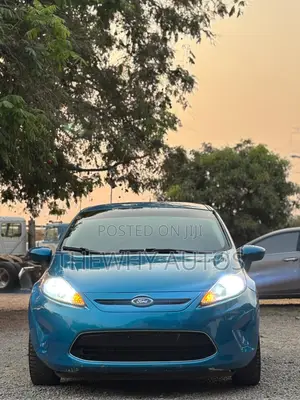 Ford Fiesta SE Hatchback 2012 Blue