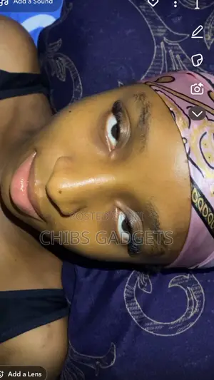 False Eyelashes (Or Extensions/Mink Lashes)