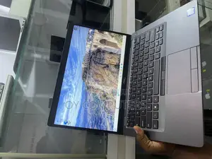 Laptop Dell Latitude 5400 8GB Intel Core i5 SSD 256GB