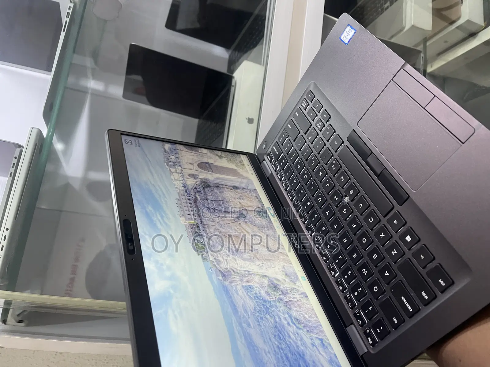 Laptop Dell Latitude 5400 8GB Intel Core i5 SSD 256GB