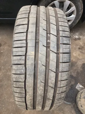 Continental 275/45r21.