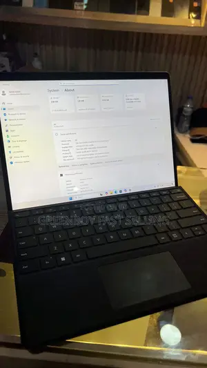 Laptop Microsoft Surface Pro 9 8GB Intel Core i5 SSD 256GB