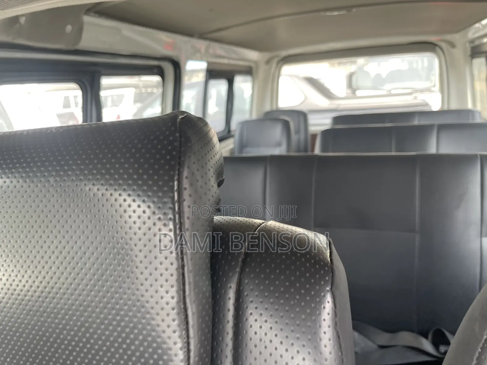 Toyota HiAce 2012 White