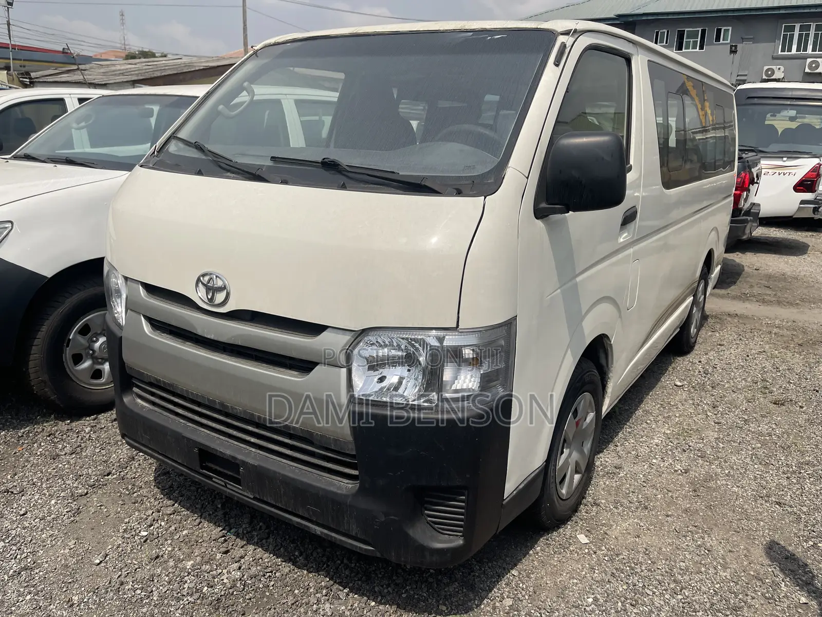 Toyota HiAce 2012 White