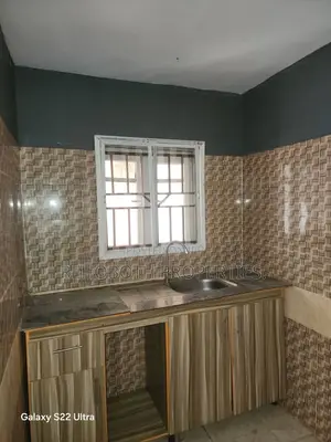 1bdrm Bungalow in New Garage, Akala Express for rent