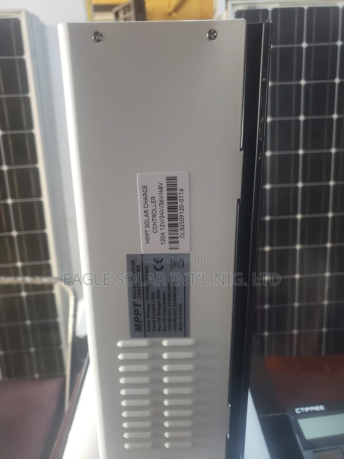 MPPT Charge Controller
