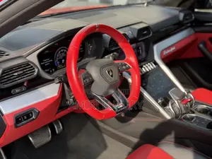 Lamborghini Urus Base 4dr AWD 2020 Red