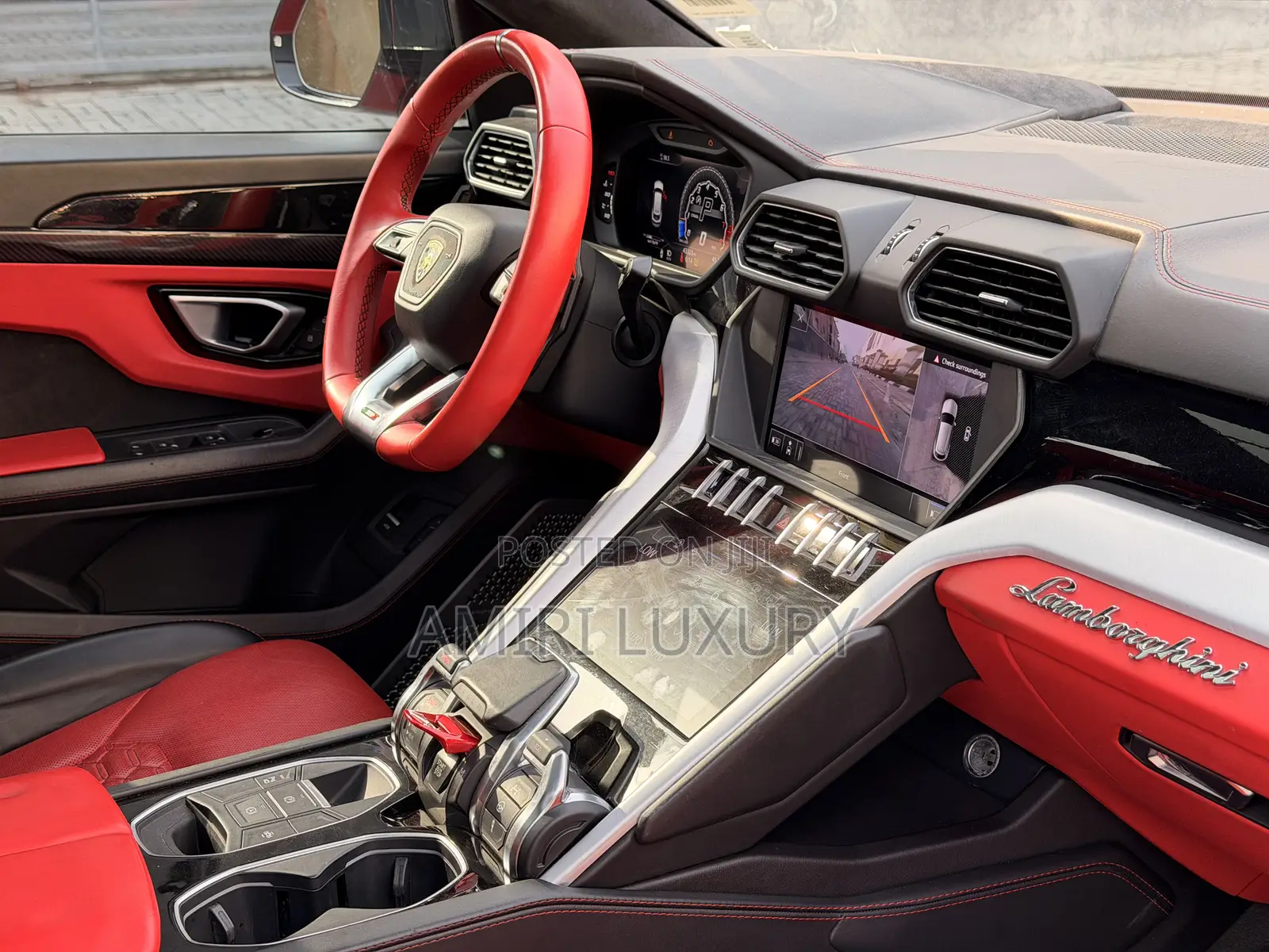 Lamborghini Urus Base 4dr AWD 2020 Red