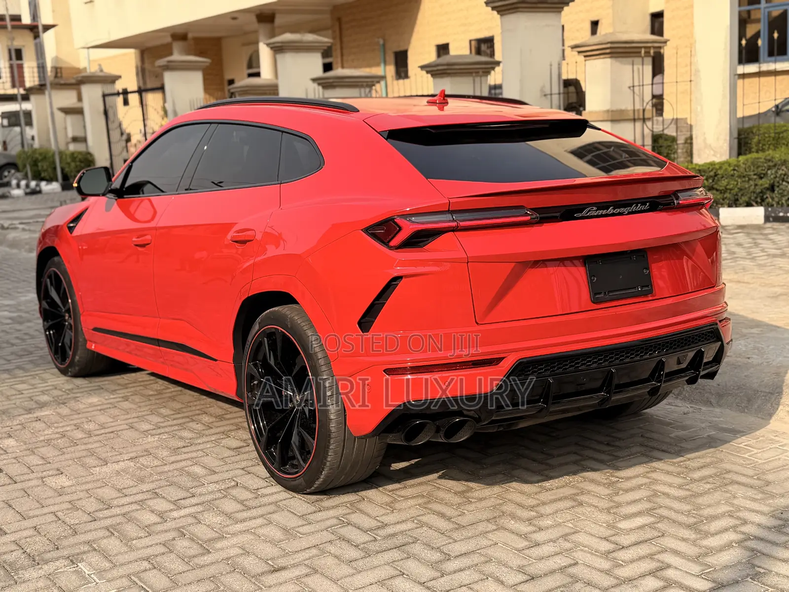 Lamborghini Urus Base 4dr AWD 2020 Red
