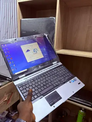 Laptop HP EliteBook 8540W 4GB Intel Core I5 HDD 320GB