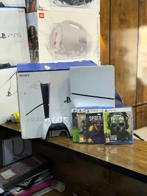 Ps5 Slim – Europe With Two Controllers
