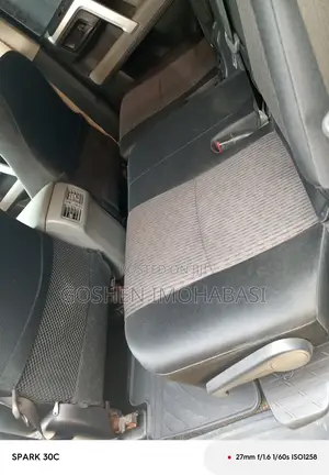 Toyota 4-Runner Limited 4WD 2011 Black