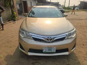 Toyota Camry 2013