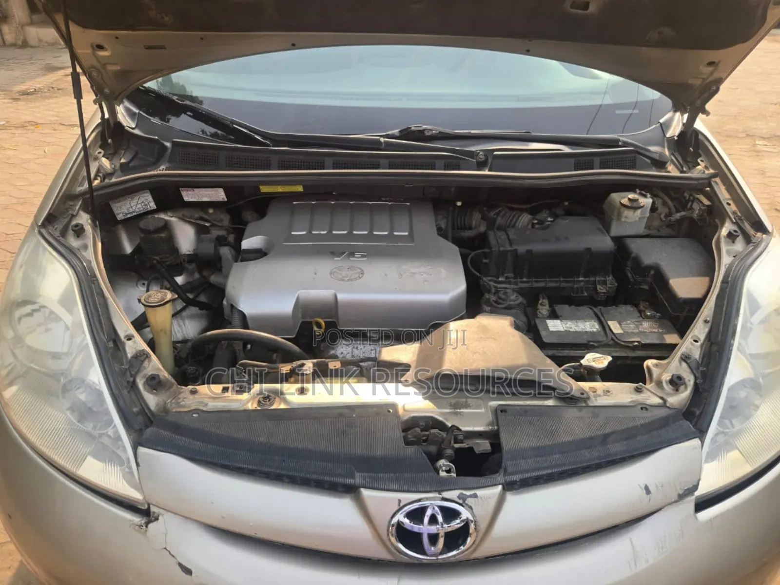 Toyota Sienna 2009 Brown